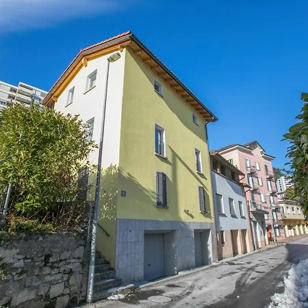 Franklin House - Happy * Lugano